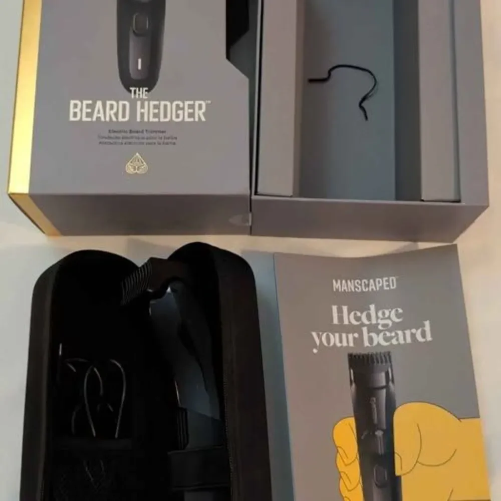 Manscaped The Beard Hedger Electric Trimmer Kit with Case - Excellent Condition